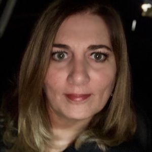 Meet your Posher, Zoi